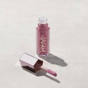 Fenty Beauty Gloss Bomb Cream Color Drip Lip Cream in Mauve Wives